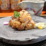 ぼちぼち - 海鮮タルタルなめろう風。