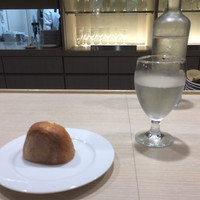 かもめのイタリアン - パンとお水