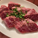 肉や 恵比寿 まる福 - 