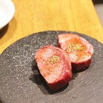 Yakiniku Tombi - 