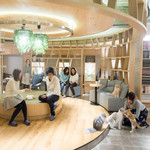 CAT CAFE MOCHA - 店内は100坪オーバー！日本最大級の猫カフェです