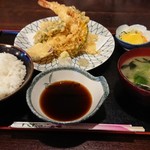 そば処二葉 - 天ぷらご飯。