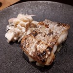 炭火割烹 白坂 - 太刀魚　焼き茄子　花びら茸