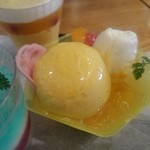 やかもち蔵 - カラフルパフェフルーツ