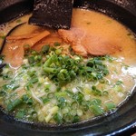 久留米ラーメン 初代 よかろうもん - ラーメン(2019.07)