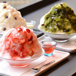 横浜元町 香炉庵 - かき氷（いちご、宇治金時）