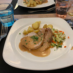 La Rotisserie - Mignon de porc Breton, pommes, légumes gourmands, sauce agrumes