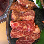 焼肉処 まるます家 - 牛サガリ&牛カルビ