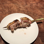 侘家古暦堂 - 《秋山総料理長 おすすめコース》 
      ●やき物
      ・もも肉