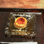 侘家古暦堂 - 《秋山総料理長 おすすめコース》
      ●祇園アイスプリン
      シェリー酒でいただく