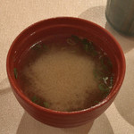 石塀小路 朝粥と出し茶漬け KOI-KOI - 《朝粥膳¥2484税サ込》
      ●椀物:お味噌汁