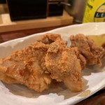 瀬戸内とりかつ - レモンで食べる鶏塩唐揚げ