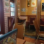 ハビビ ハラル レストラン - 店内