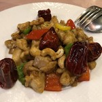 中国料理 敦煌 - 鶏肉とカシュナッツの炒め物