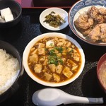 中華料理 厨禾 - マーボーと唐揚げの定食 700円税込