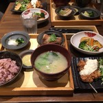 Gokoku - 五穀 山里定食