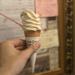 ジェラテリア アクオリーナ - ダージリンのジェラートソフト（640円）税込