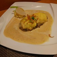 旬菜ステーキ処 らいむらいと - らいむらいと風チーズハンバーグ(200g)(ライス・サラダ付)1,380円(税込)