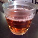 サービスの温かいほうじ茶繊細なあじわいで癒されます