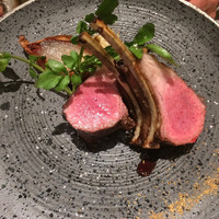 グリロジー バー＆グリル - 