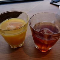 北海道スカイテラス MINORI - ウーロン茶とオレンジジュースで乾杯！