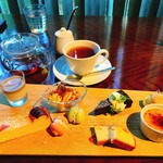 プラス カフェ - 