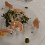 Allegro le mariage - 前菜。緑のバジルパセリのソースがまろやかで美味しかったです。