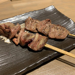 Yakitori Kinzan - ◆ 砂肝                         ¥ 150-
                        ◆ 肝                            ¥ 180-