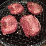 卸)新宿食肉センター極 - 