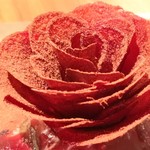 ル スプートニク - フォアグラとビーツのバラ