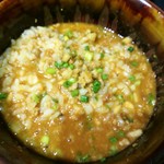 Ramen Haron - サービスの白飯を投入