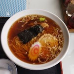 Kayouken - 海鮮ちらし寿司セット(1030円)のラーメン