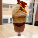 リンツ ショコラ カフェ - リンツ レモン ショコラパフェ