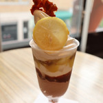 リンツ ショコラ カフェ - リンツ レモン ショコラパフェ