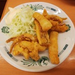 日高屋 - イカ揚げ