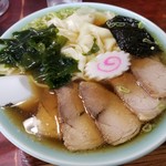 園春 - チャーシューワンタン麺750円！