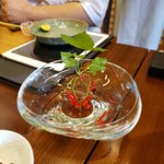 柚木元 - 裏庭のすぐり