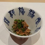 鮨 竜介 - ホタルイカのなめろう