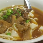 良品牛肉麺 - 