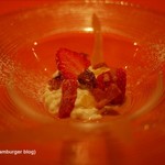 epice - デザート1はイチゴとお米のソース