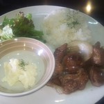 ジンギスカン テムジン 湯川店 - ワンコイン仔羊肉プレート