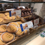 111221522 - 朝一はたくさんあります