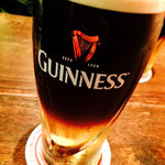 THE COOPER'S Irish Pub - ギネス pint 950円