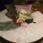 居酒屋 まる家 - カワハギのお造り