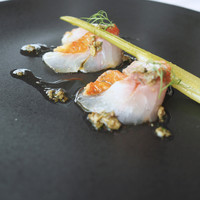 エノテーカ ピンキオーリ 名古屋 - 金目鯛のマリネ　茄子のピュレ　ミニウイキョウとケッパー