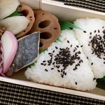 むすび むさし - 田舎むすび(730円）