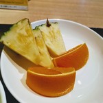驛亭さつま - パイナップルとオレンジ