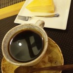 かくれがカフェ遊夢 - プリンDEケーキ