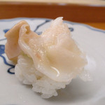 小松 弥助 - 梅貝