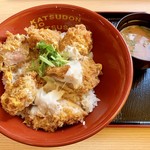 かつさと - かつ丼 豚汁付き